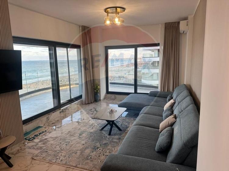 Apartament cu 3 camere de vânzare Casa del Mar Mamaia Nord - 1