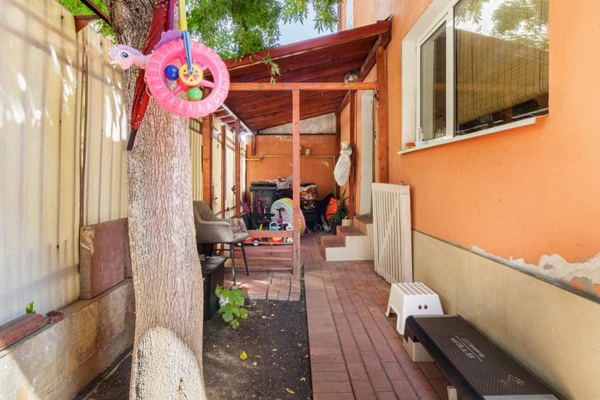 Casa cu curte | Potential pentru rezidenta sau afacere| Aparatorii Patriei - 11