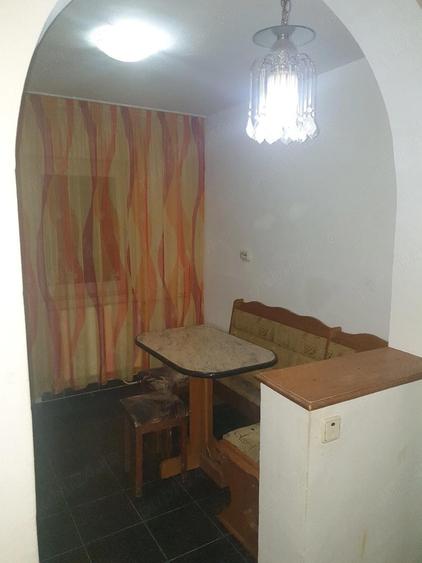 inchiriez apartament cu doua camere - 6