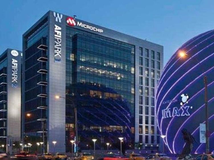 CLADIRE DE BIROURI CLASA A - 1