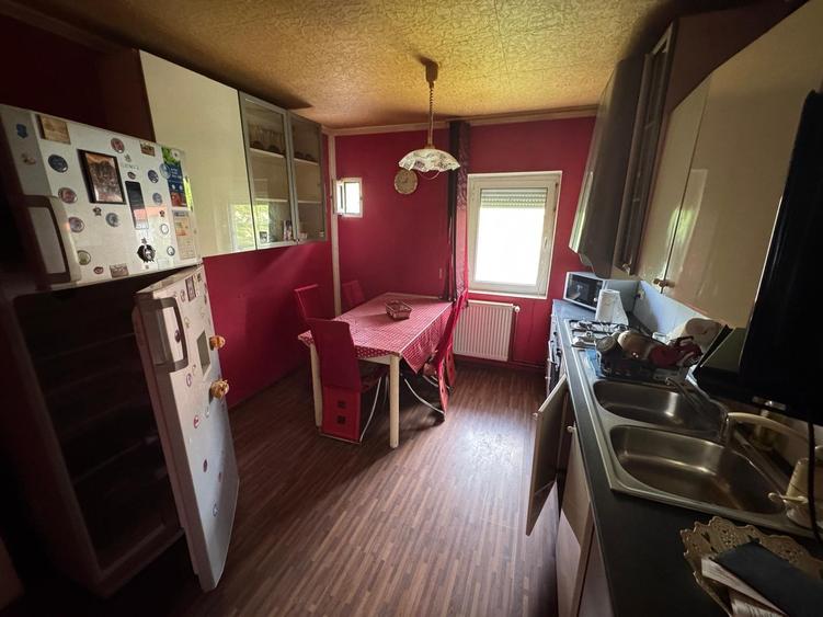 Apartament 3 camere decomandat Orsova - langa Școala Gimnazială Petru Dumitriu - 5