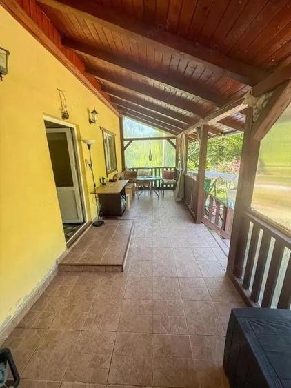 Casa de vacanta sau rezidenta in Adunati, buget redus - 11