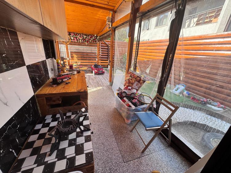 Casa P+1+M. 5 cam. Mobilata-Utilata complet. Teren 205mp - 8