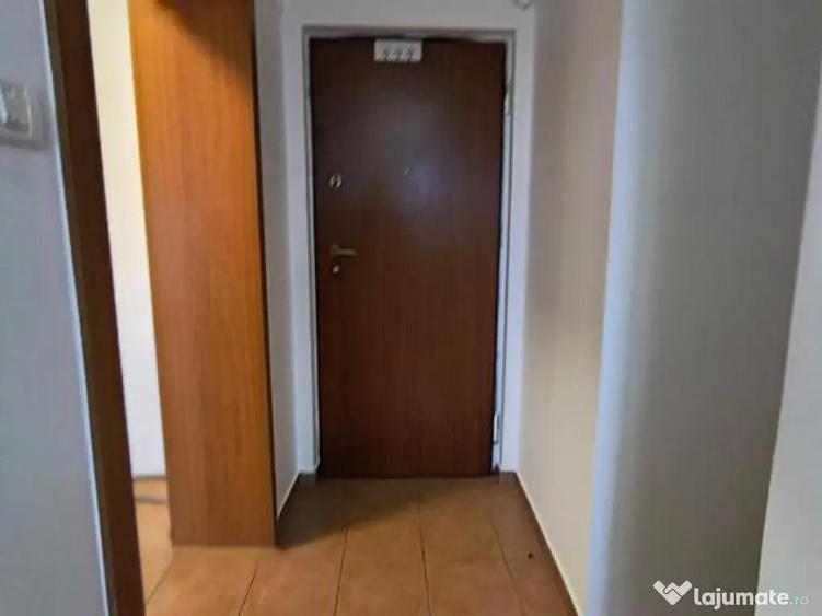 Garsoniera- Banu Manta- Ion Mihalache (1 Mai)- Titulescu - 3