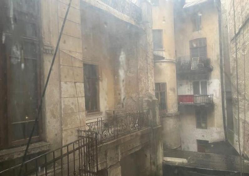 Piata Universitatii,et 1 si st 2ideal apart-hotel,sediu c... - 11