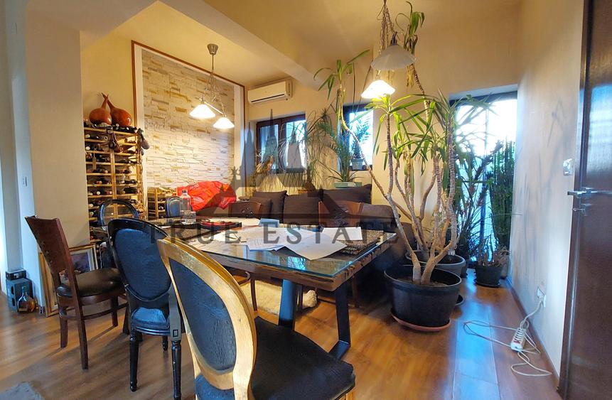 Apartament cu 6 camere + 2 boxe, în zona Eminescu - 1