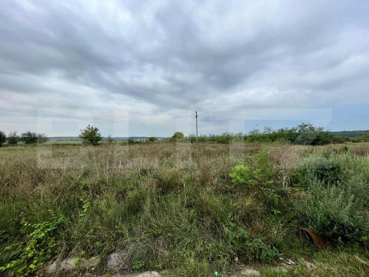 Teren industrial Isalnita 76m deschidere la E70, 2806mp - 1