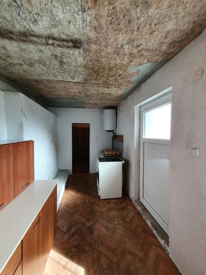 Vind vila in satul ROD- Pe drumul TRANSALPINA - 8