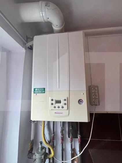 Apartament 3 camere, 2 dormitoare + living, centrala proprie - 5