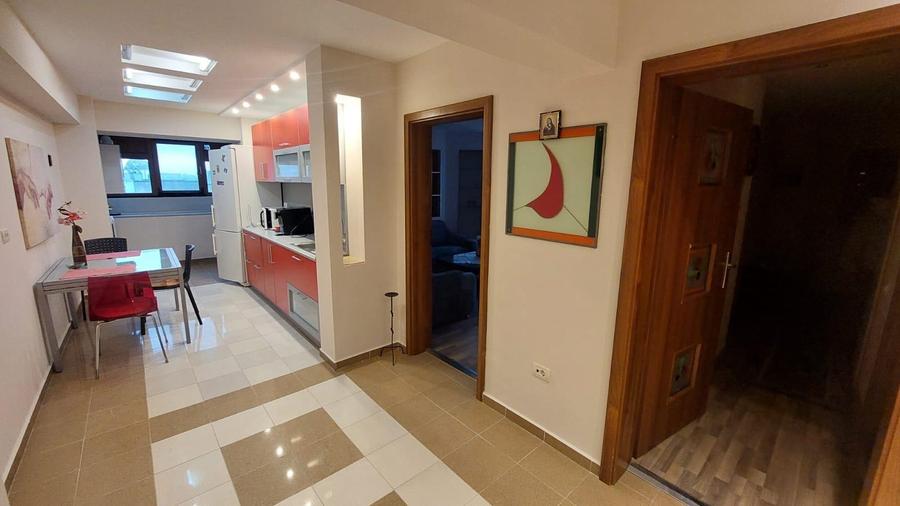 Oferim spre chirie Apartament cu 2 camere vedere la mare - 15