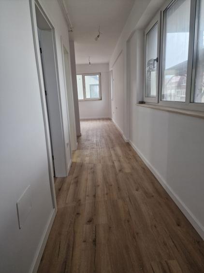 DIRECT PROPRIETAR PREDEAL  APARTAMENT  2CAM  IMOBIL 2023,vedere  Partia Clabucet - 9