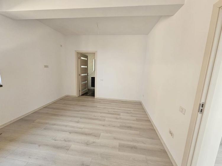 casa individuala parter, teren 500mp , placa beton, direct proprietar - 2