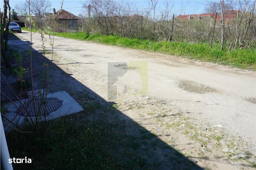 Parcele de teren cu utilitati - 400 mp - 5