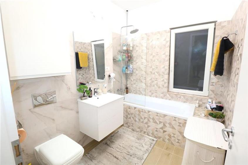 Apartament cu 3 camere,  ultrafinisat , Dumbravita - 14