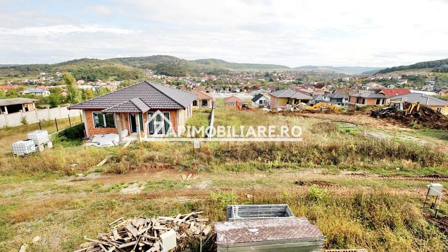 Casa 5 camere,3 băi,la cheie,138 mp,528mp teren,0% comision - 4