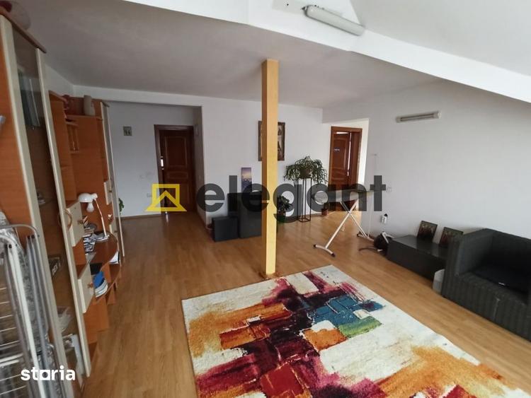 Casă cu 7 camere cu Teren 700 Mp în Bordei