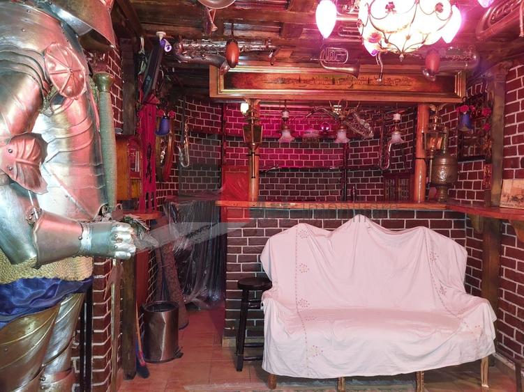 Amzei, urgent! spatiu comercial in acte, intrare separata, negociabil - 1