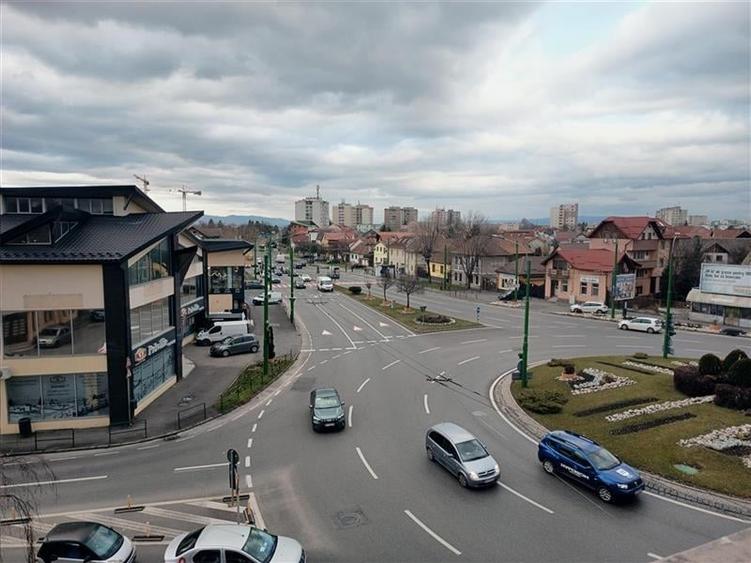 Apartament cu potential ridicat, locatie privilegiata, Grivitei, Brasov - 9