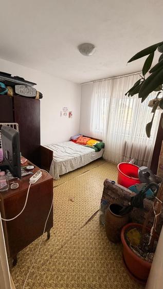 Vand Apartament 2 camere , Motru - 3