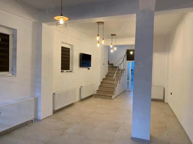 cladire ultracentrala constructie 2004 ocazie unica - 10