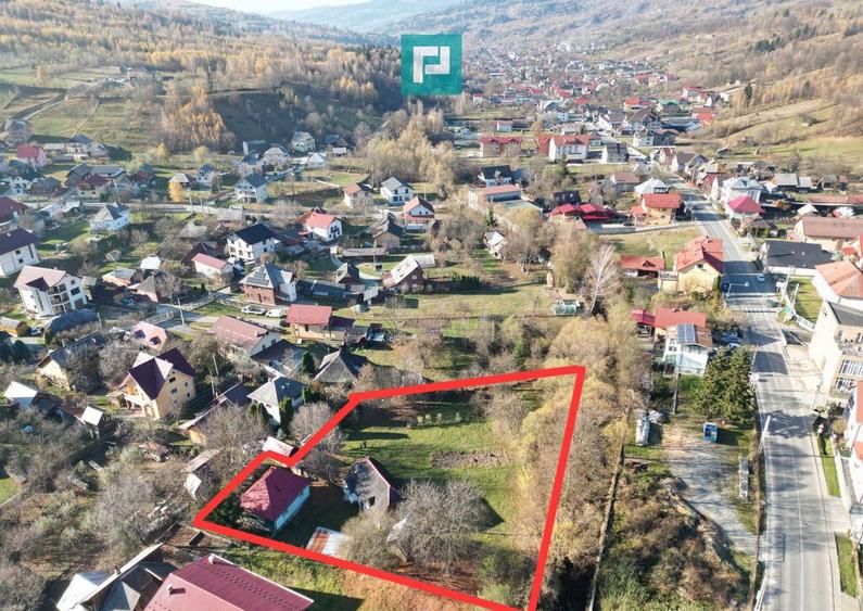 Casa de lemn, cu teren in Bor?a - 4