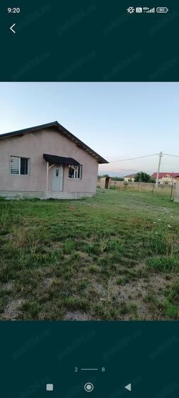 Casă cu 3 camere cu Teren 500 Mp în Cerșani