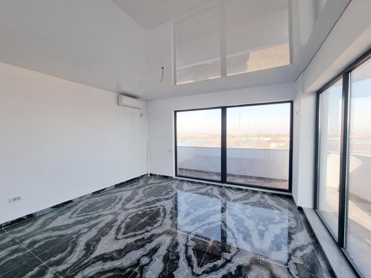 Apartament cu priveliste catre ape si parcare subetarana - 7