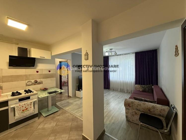 Apartament 3 camere de vanzare - Darmanesti, etaj 1