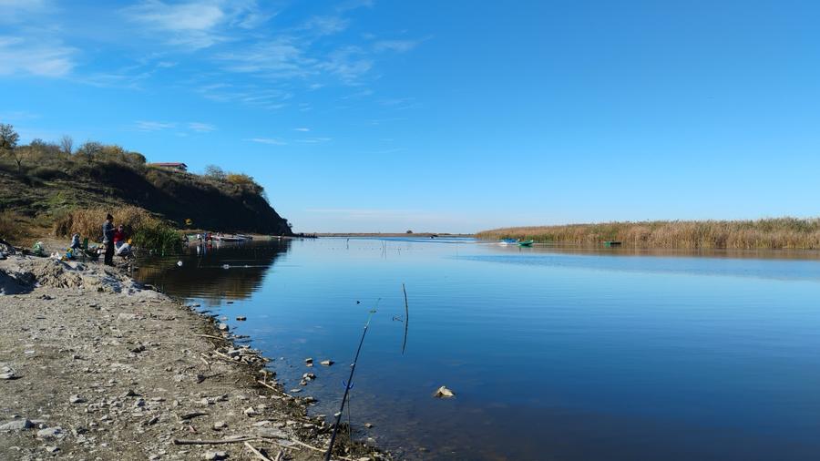 Vând casă batraneasca - 9