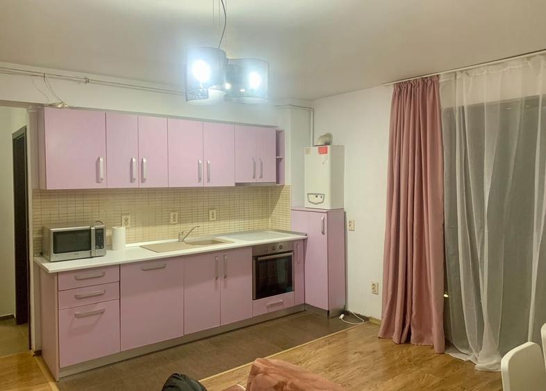 Inchiriez apartament 2 camere - zona Cartier Latin - 2