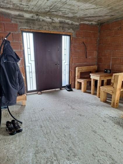 Vila D+P+1+M  - 4 dormitoare/4 bai - Garaj - 5000mp - 2 cai de acces - 15