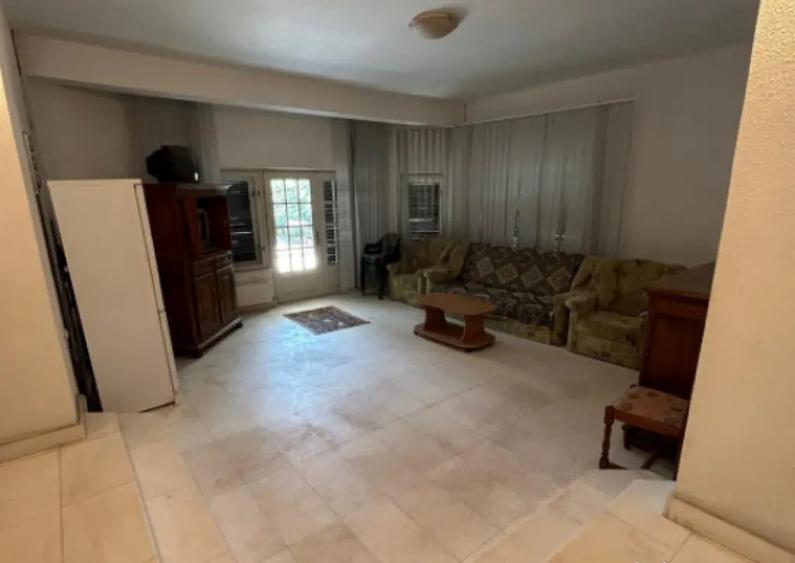 Povestea unei case la doar 200 m de valuri, cu piscina ?i - 3