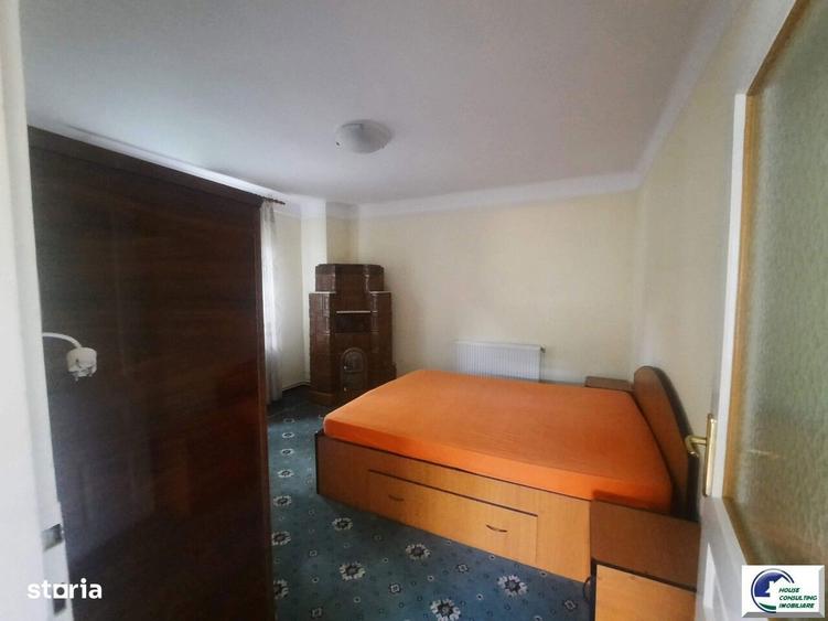 Casa de Vanzare in Bu?teni Zona Poiana ?apului (Semicentral) - 4