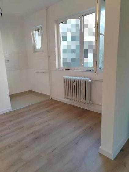 Apartament cu 2 camere, etaj 2/4, zona Tatarasi - 3