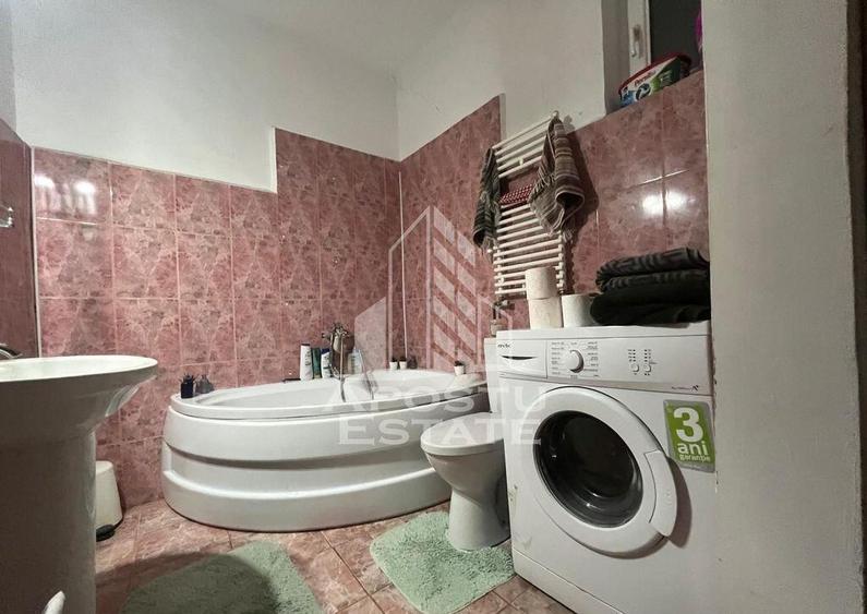 Casa individuala cu 5 camere, 2 bai si beci in zona Blasc... - 2