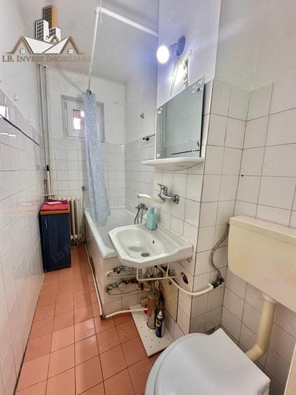 Apartament cu 2 camere- etaj 2 -zona Sagului - 6
