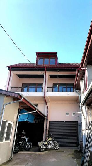 Inchiriez spatiu - 3