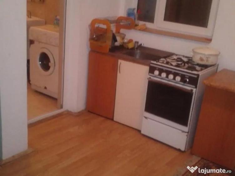 Lumina, vila 8 camere, mobilata, gaze, inchirieri - 3