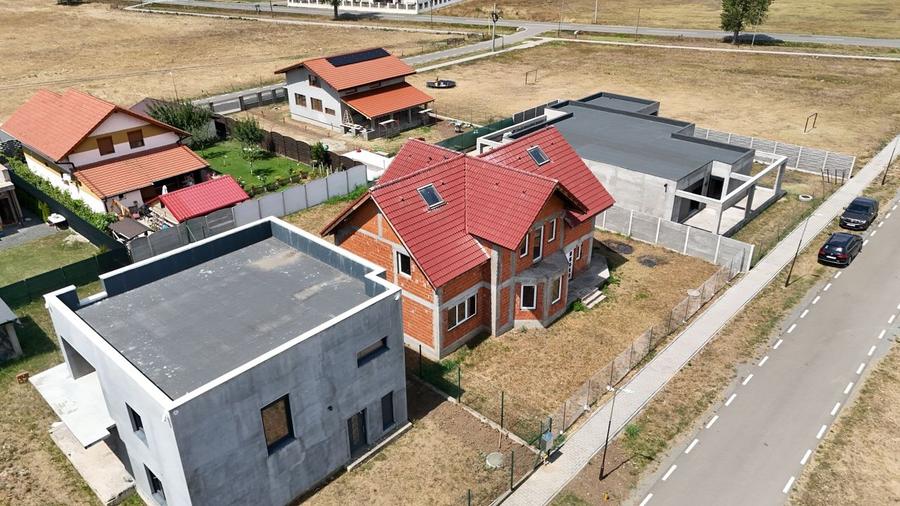 Casă individuală la Roșu - Intabulată-Orțișoara - 2