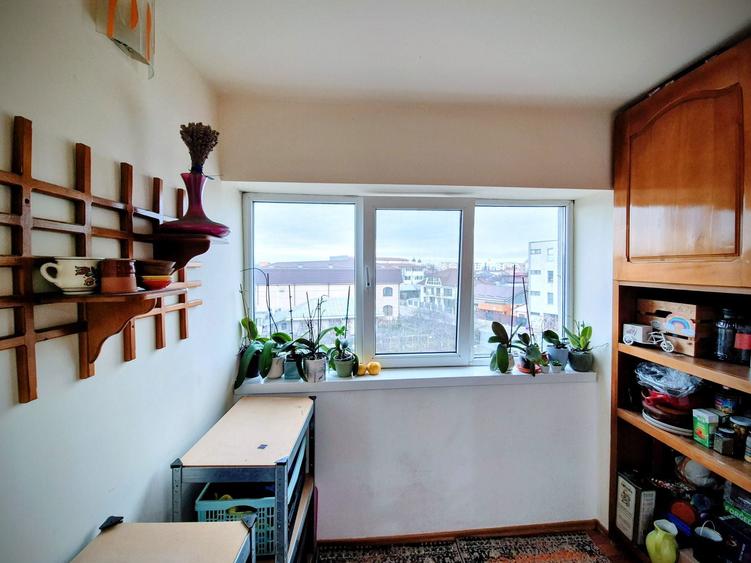 Apartament 3 camere, balcon inchis, 69 mp Gura Leului, Barlad - 3