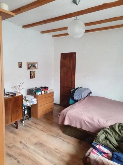 Casa si teren de vanzare - 6