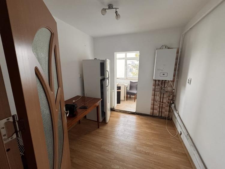 Apartament cu 2 camere decomandat în Gării
