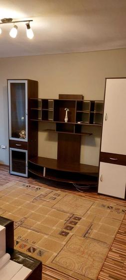 Apartament cu 3 camere decomandat în Ultracentral
