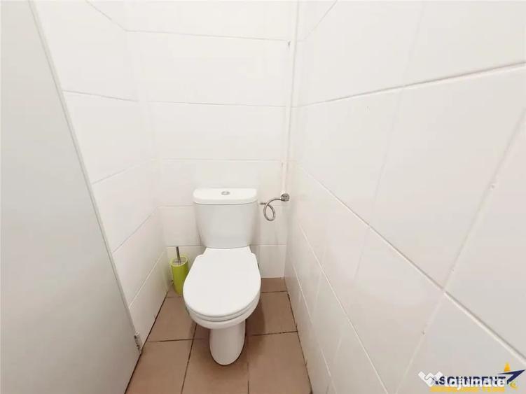 Spațiu comercial, de 100 mp, în Central