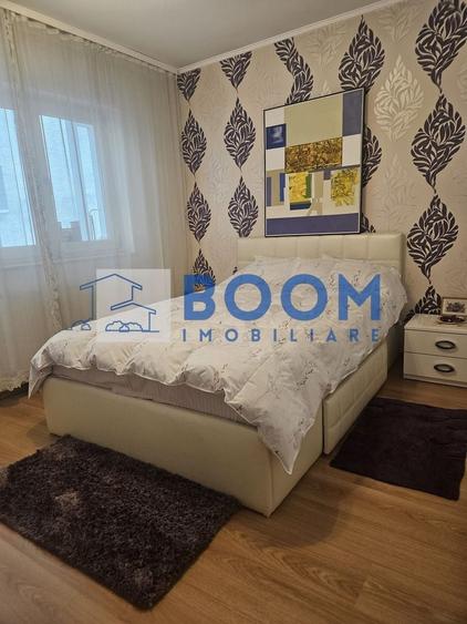 Apartament cu 3 camere decomandat, mobilat în Central