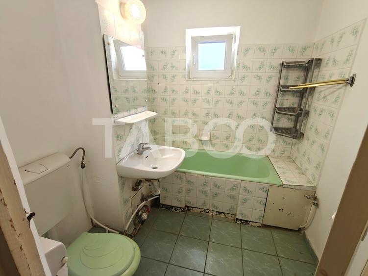 Apartament cu 2 camere decomandat, mobilat în Terezian
