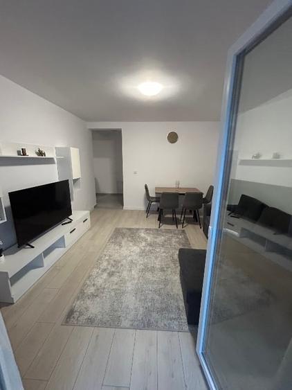Apartament cu 2 camere decomandat, mobilat în Giroc
