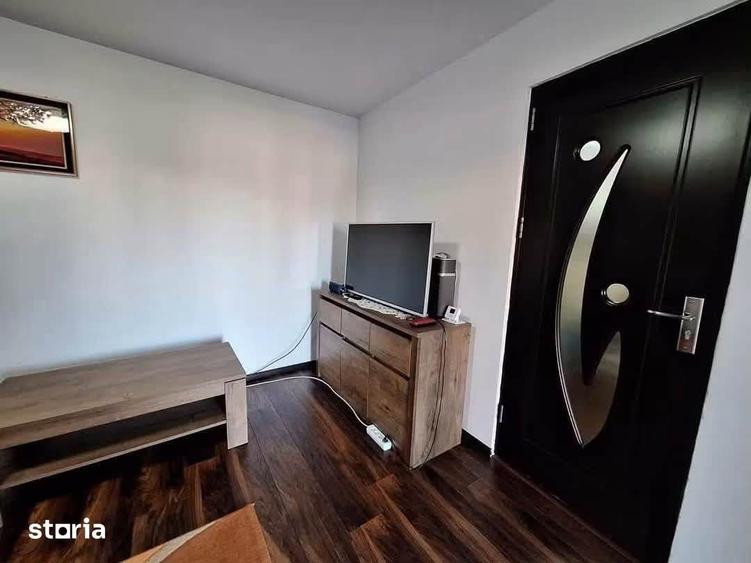 Casă cu 4 camere cu Teren 1070 Mp în Central