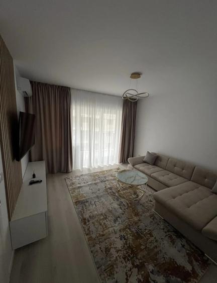 Apartament cu 2 camere decomandat în Tătărași