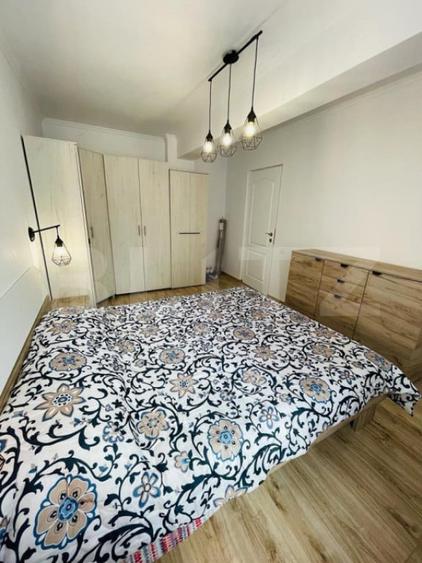Apartament cu 2 camere semidecomandat în Florești
